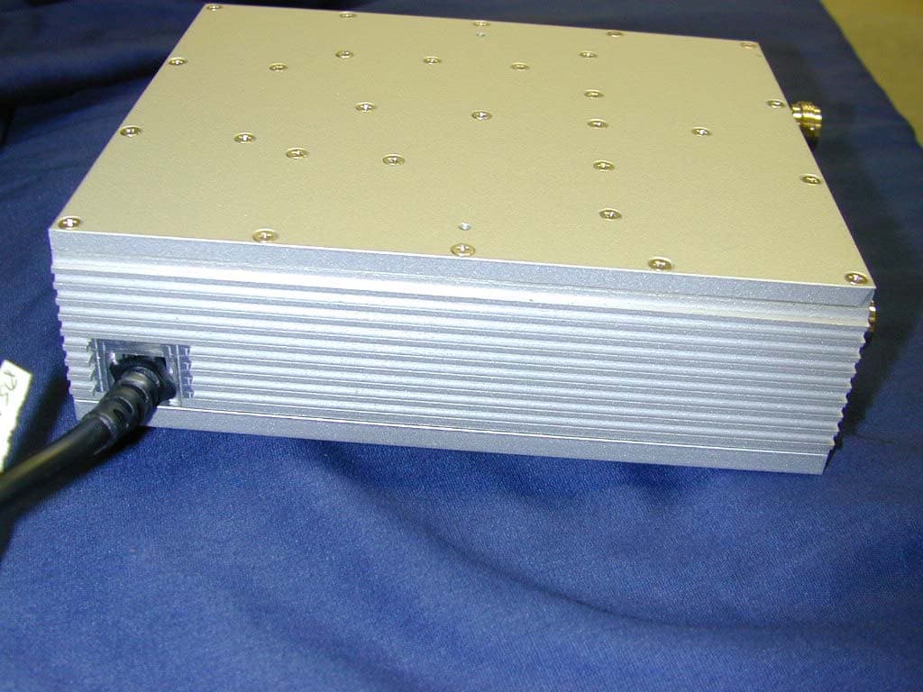 Bi-Directional Amplifier - FCC ID Q7CHIRS500S - Hankook Antenna Co., Ltd. (2)
