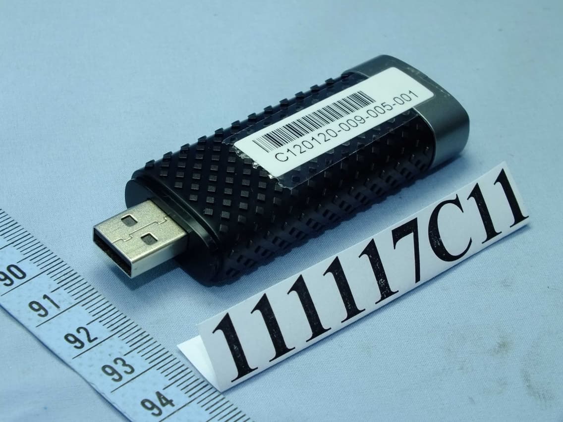 802.11 a/b/g/n dongle - FCC ID Q87-AE3000 - LINKSYS LLC (2)