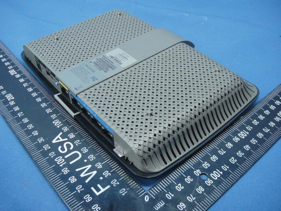 802.11 a/b/g/nAP - FCC ID Q87-EA4500V3 - LINKSYS LLC