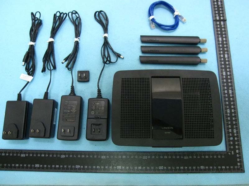 LINKSYS MAX-STREAM AC1900 MU-MIMO GIGABIT ROUTER - FCC ID Q87-EA7500 - LINKSYS LLC (4)