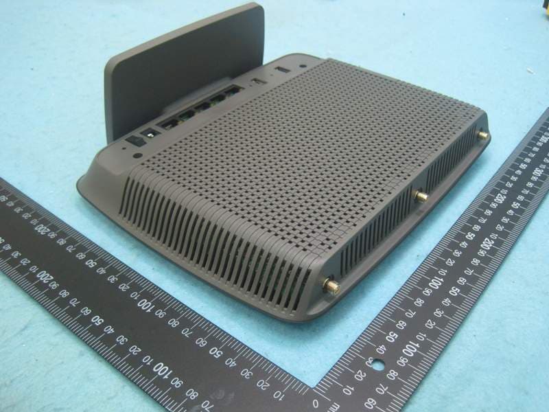 AC3200 Tri-Band Smart Wi-Fi Router - FCC ID Q87-EA9200 - LINKSYS LLC (4)