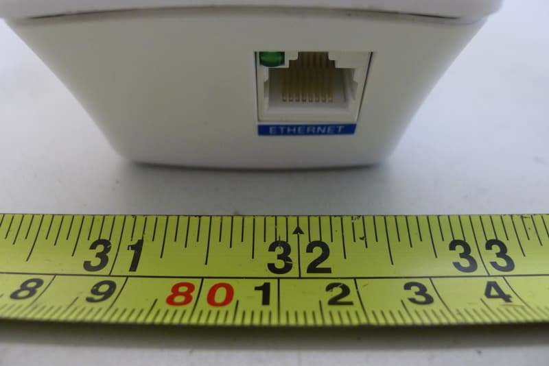 Wi-Fi repeater - FCC ID Q87-RE4100W - LINKSYS LLC (4)
