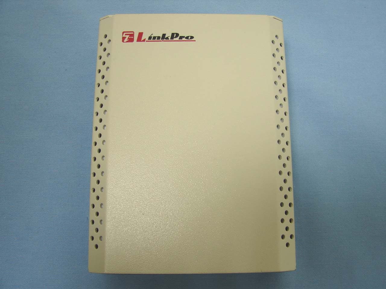 Wireless-N Access Point with power over ethernet - FCC ID Q87-WAP4410N - LINKSYS LLC (3)