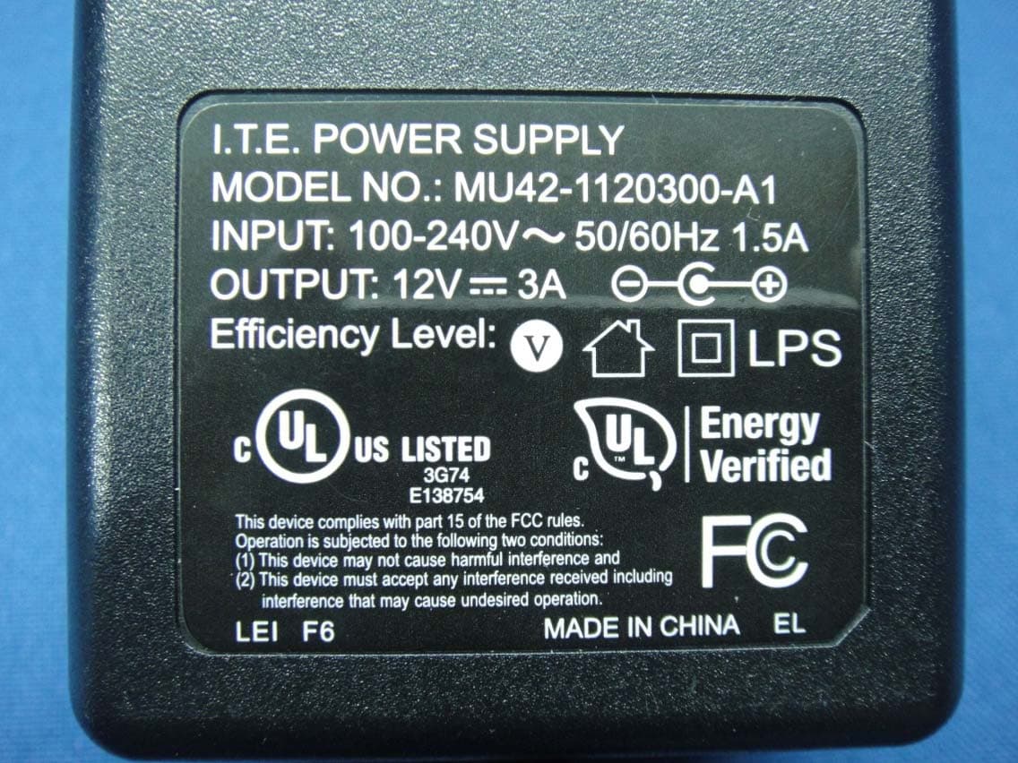 802.11ac Router - FCC ID Q87-WRT1900ACV2 - LINKSYS LLC