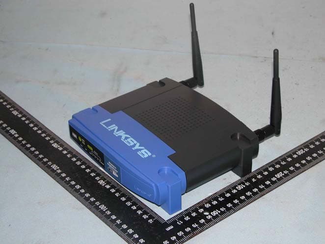 Wireless-G Broadband Router With SppedBooster - FCC ID Q87-WRT54GSV72 - LINKSYS LLC (3)