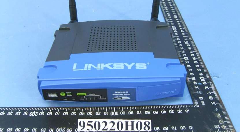 Wireless-G Broadband Router w SpeedBooster/Switch - FCC ID Q87-WT54GV60 - LINKSYS LLC (2)