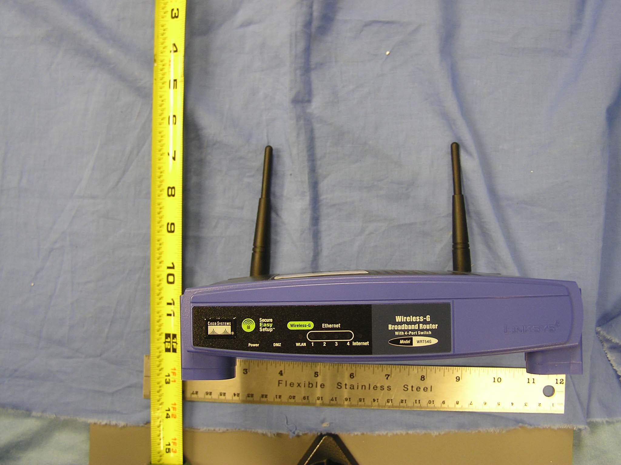 Wireless-G Broadband Router with 4-Port Switch - FCC ID Q87-WT54GV70 - LINKSYS LLC (4)