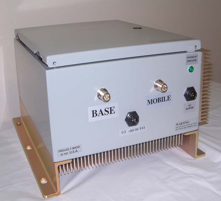 Bi-directional booster - FCC ID Q8KSMR25W90 - G-Way Solutions, LLC