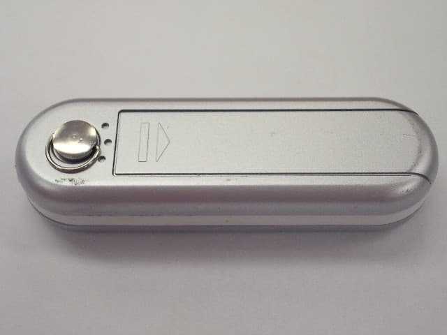 Digital Audio Player - FCC ID Q93-F009 - AVC Technology Limited