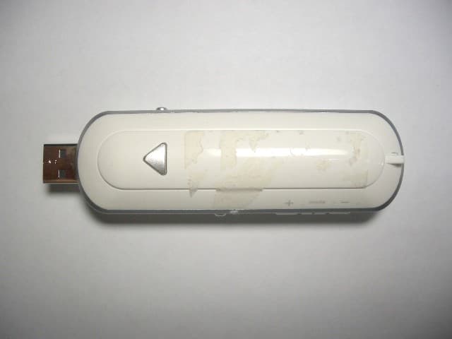 Digital Audio Player - FCC ID Q93-F034 - AVC Technology Limited (2)