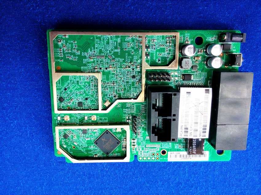 Wireless Access Point - FCC ID Q9DAPINH103 - Hewlett Packard Enterprise Company (4)