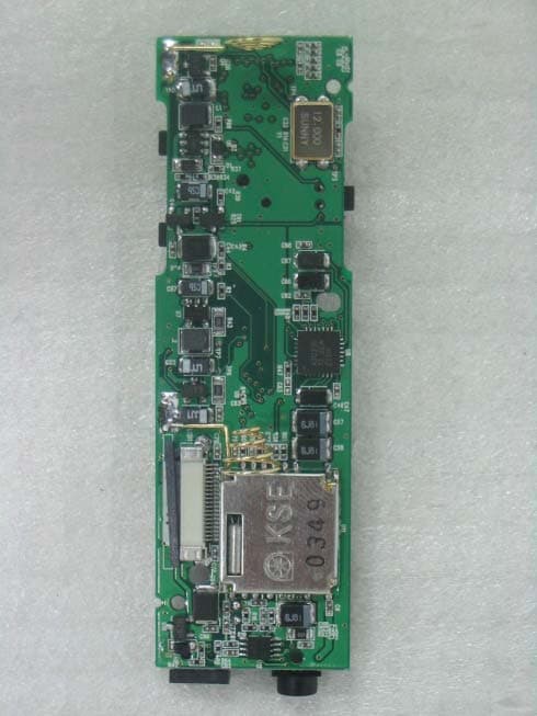 MP3 Player - FCC ID Q9JEZMP-2100 - EZMAX Co.,Ltd.
