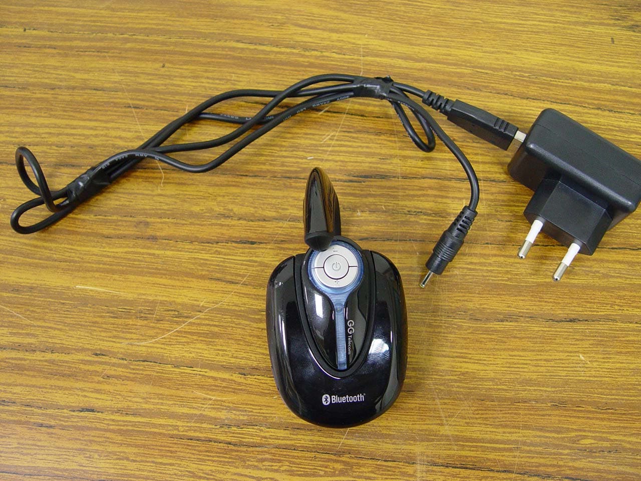 Bluetooth Headset - FCC ID Q9LGG03 - G.G. Telecom (2002) Incorporated
