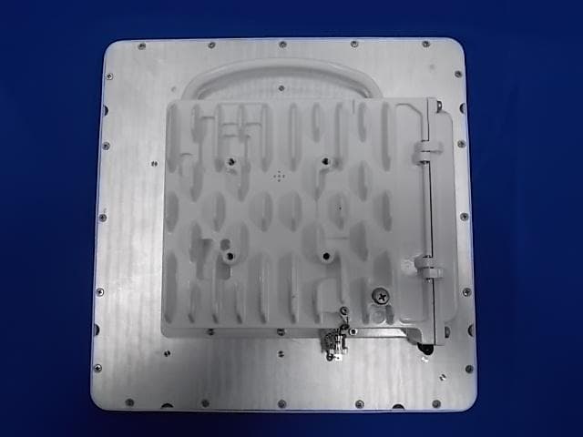 Microwave Outdoor Unit - FCC ID QB8LT5G - DragonWave Inc. (2)