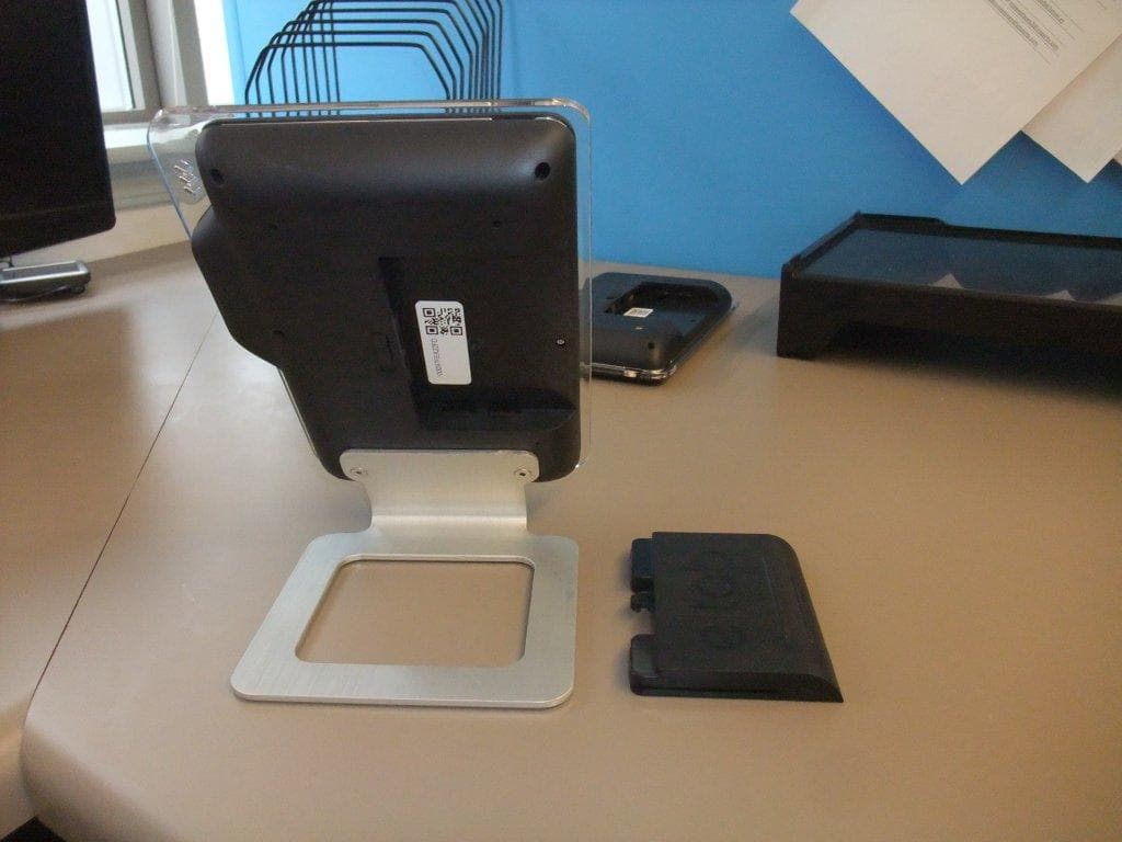 Restaurant Tablet - FCC ID QB9E1107 - e-tab International, Inc. (2)