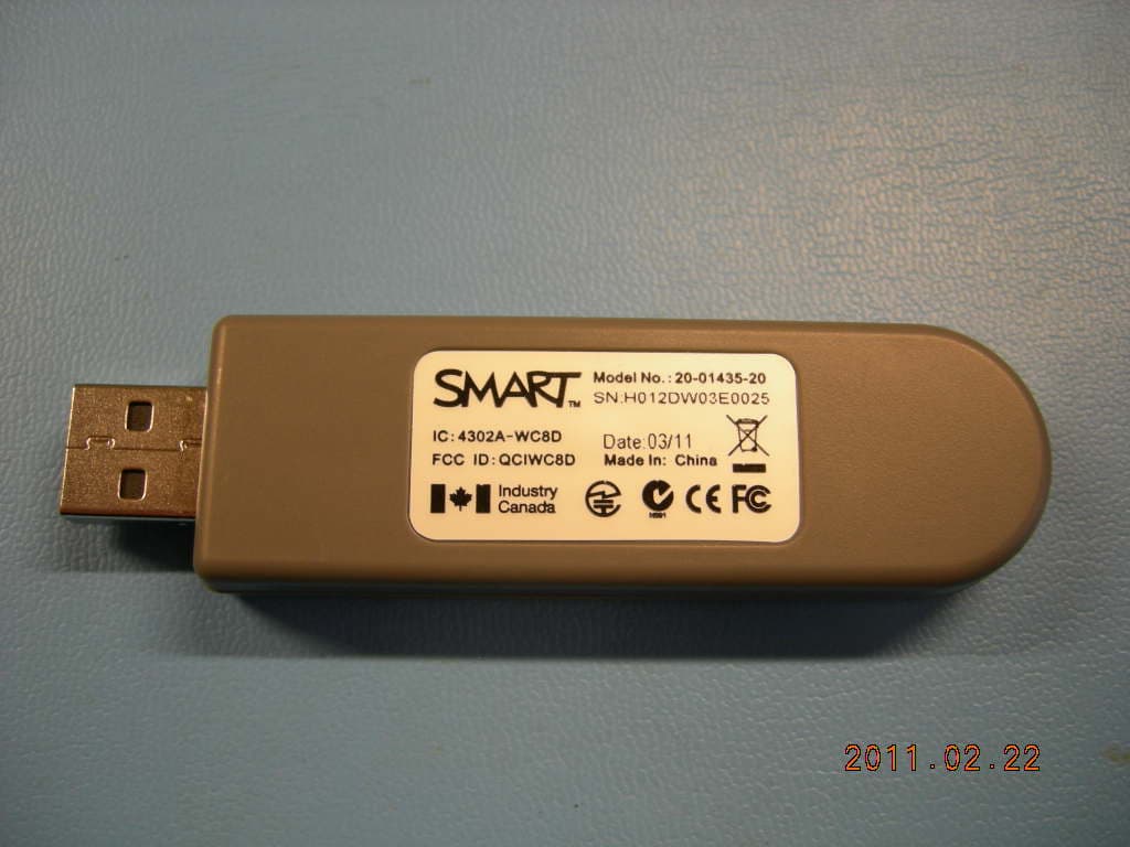 Bluetooth 2.1 USB Dongle - FCC ID QCIWC8D - SMART Technologies Inc. (2)