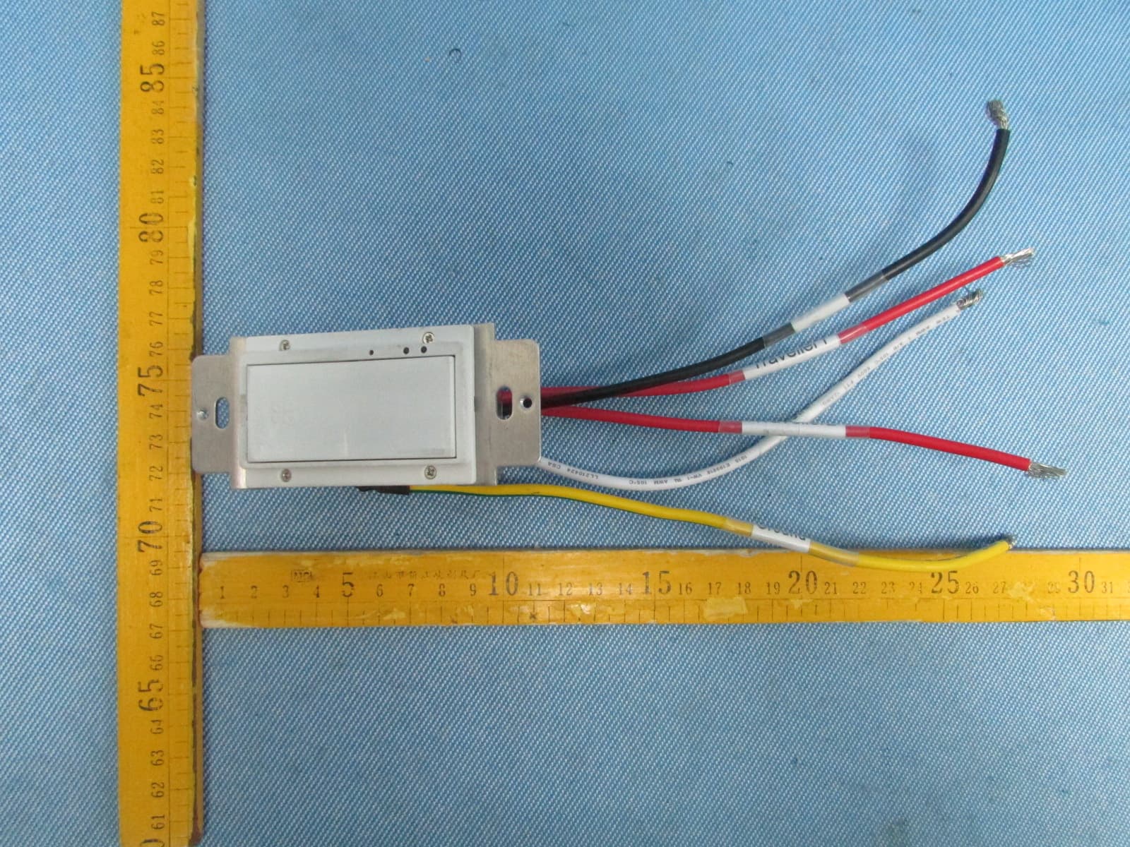 Budderfly Multi-Way Switch - FCC ID QCVS0811011 - Budderfly INC (2)