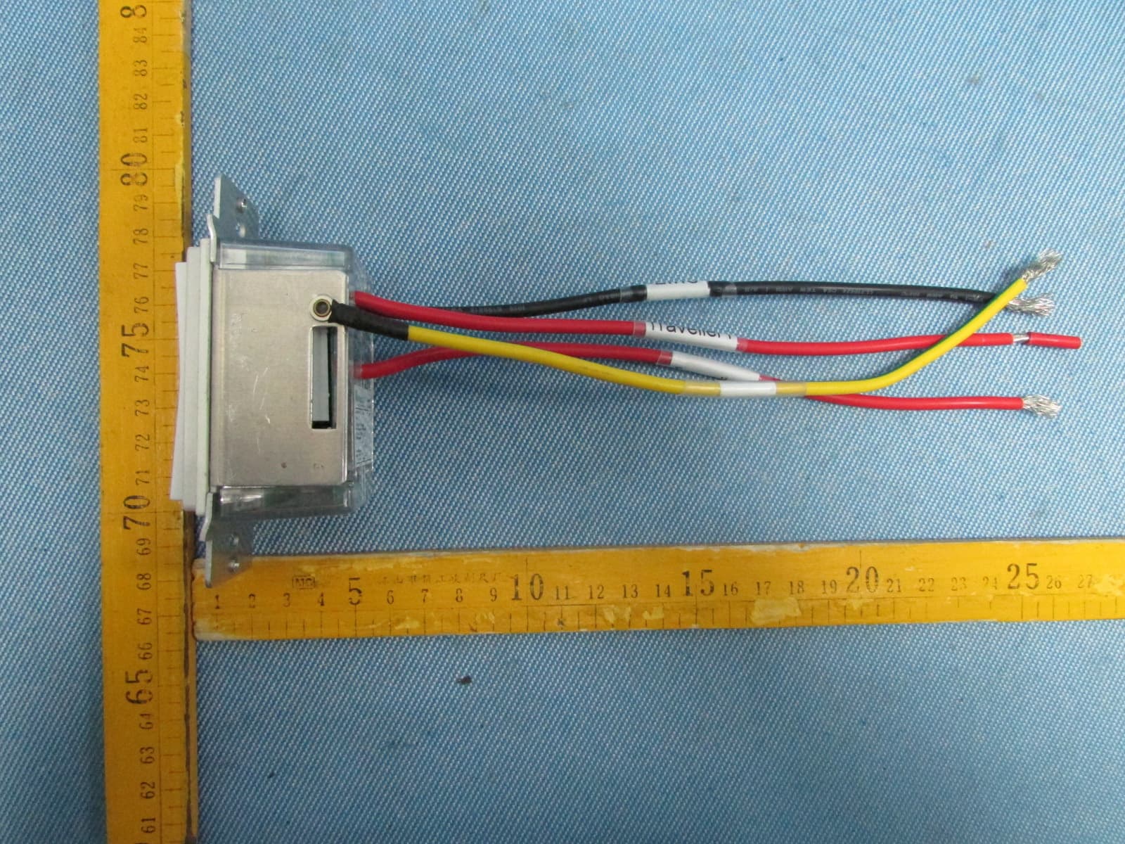 BUDDERFLY RF MULTI-WAY SWITCH - FCC ID QCVS0911011 - Budderfly INC (2)