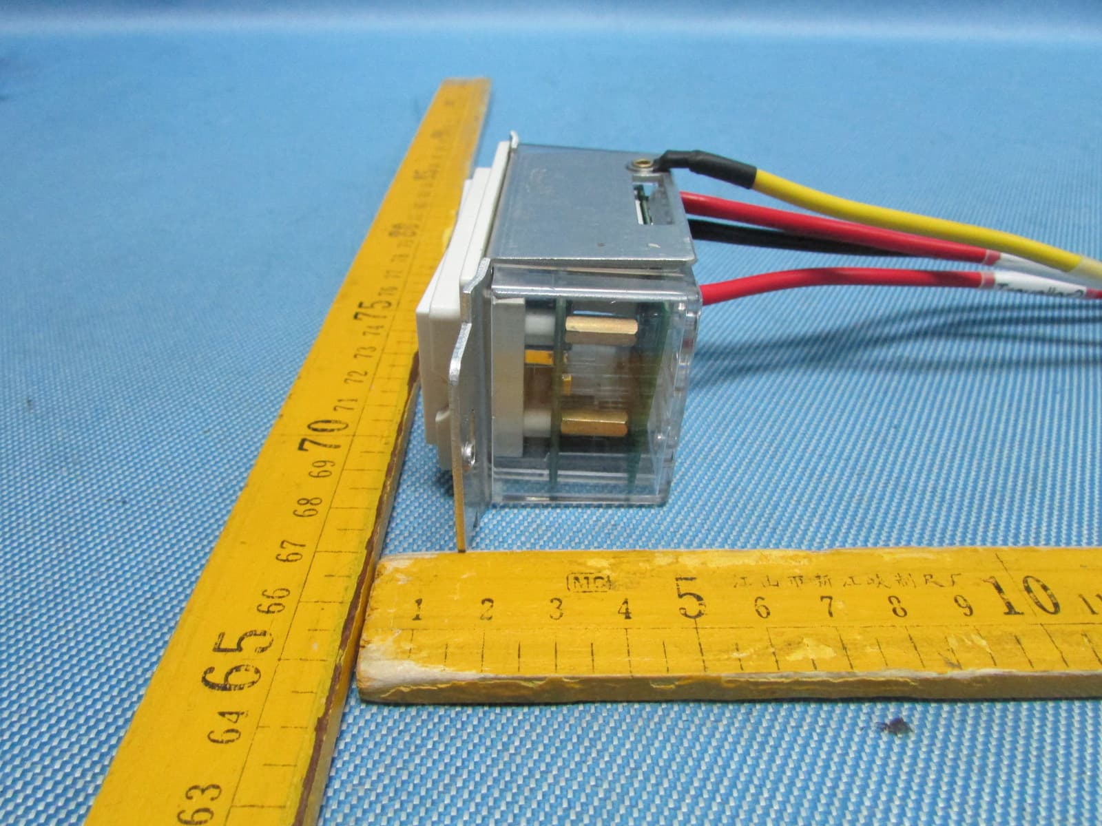 BUDDERFLY RF MULTI-WAY SWITCH - FCC ID QCVS0911011 - Budderfly INC (3)
