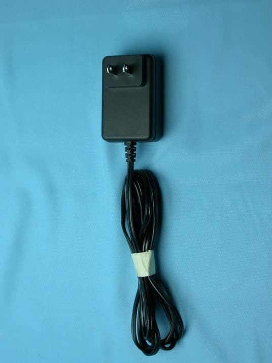 802.11b WLAN Router - FCC ID QDWAB015WR2000 - AirVast Technology Inc. (2)