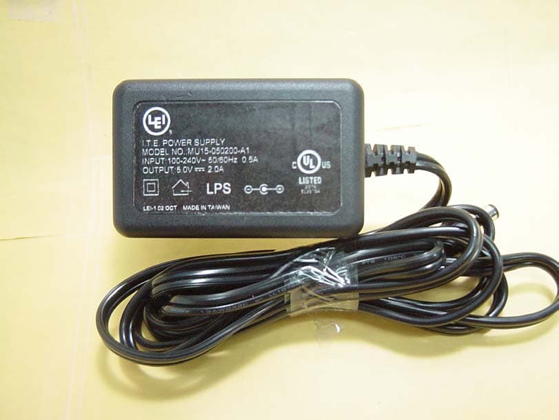 802.11b WLAN Access Point - FCC ID QDWAB025WA1300 - AirVast Technology Inc. (2)