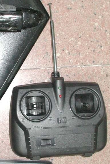 Remote control toy,STEALTH and STINGRAY,B2 - FCC ID QE813261 - Interactive Toy Concepts Limited