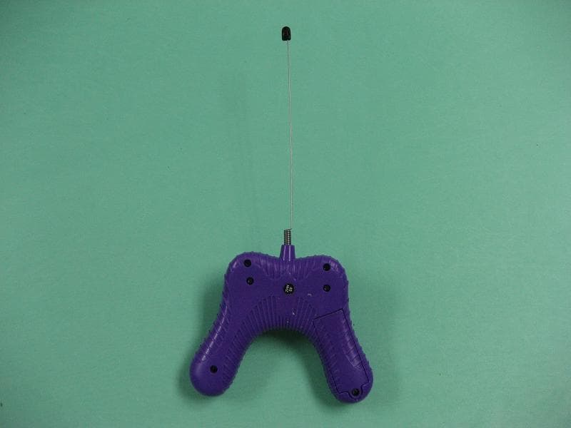 RC Toy Transmitter - FCC ID QEADRIFTER49T - Kid Galaxy Inc. (2)