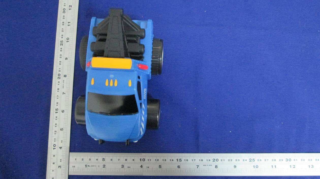 RC Soft & Squeezable Vehicle-Tow Truck - FCC ID QEARCGOGO49R - Kid Galaxy Inc. (2)