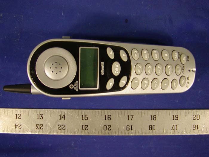 2.4GHz 40-Chnnl Crdls Phn w/ CID & Call Waiting - FCC ID QFE63201 - Newcont Electronic Co., Ltd. (1)