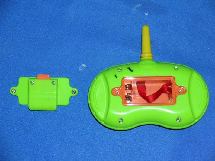 Wave Baby - FCC ID QFU-4874-T49 - Kid-Riffic Toys Ltd. (2)