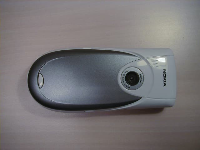 Dual Band GSM phone with Bluetooth - FCC ID QFXNHM-10X - Microsoft Corporation