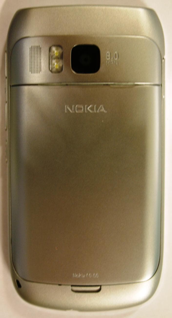 GSM/WCDMA cellular telephone with Bluetooth and WLAN - FCC ID QFXRM-609 - Microsoft Corporation (4)