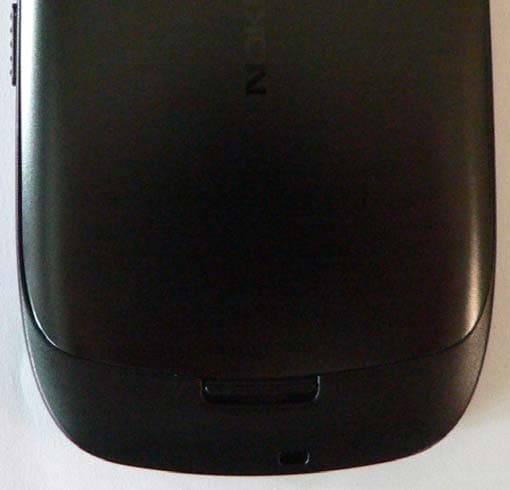 GSM/WCDMA cellular telephone with BT, WLAN, FM Tx and RFID - FCC ID QFXRM-675 - Microsoft Corporation (4)