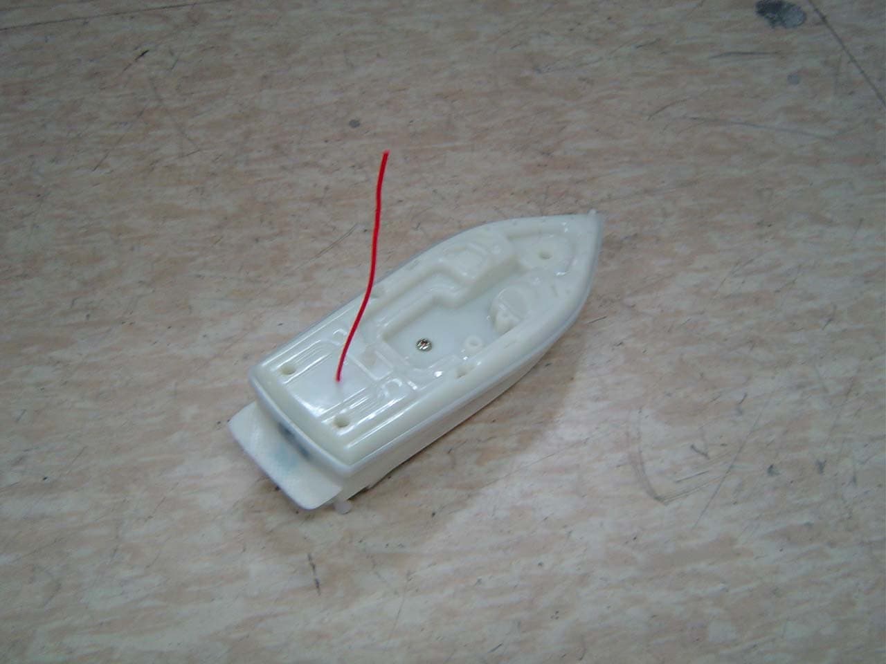49.82-49.90 MHz WIRELESS R/C TOY - RX - FCC ID QG33260R49 - Planet Toys Worldwide Limited (2)