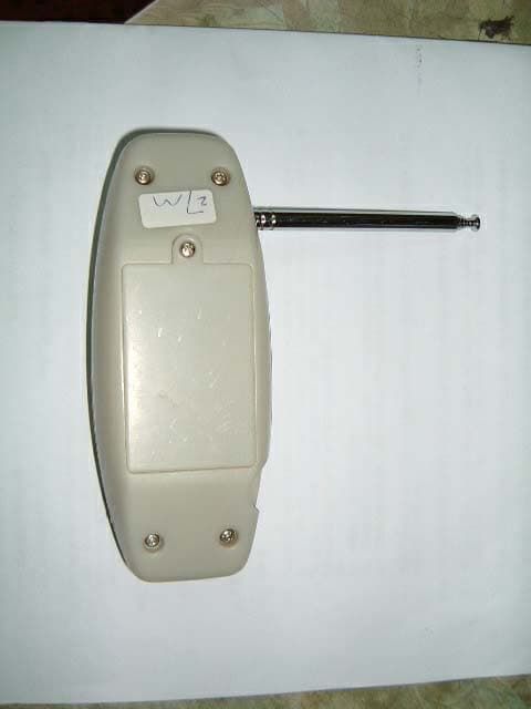 26.96-27.28 MHz WIRELESS R/CTX - FCC ID QG33260T27 - Planet Toys Worldwide Limited
