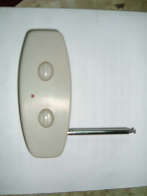 26.96-27.28 MHz WIRELESS R/CTX - FCC ID QG33260T27 - Planet Toys Worldwide Limited (2)