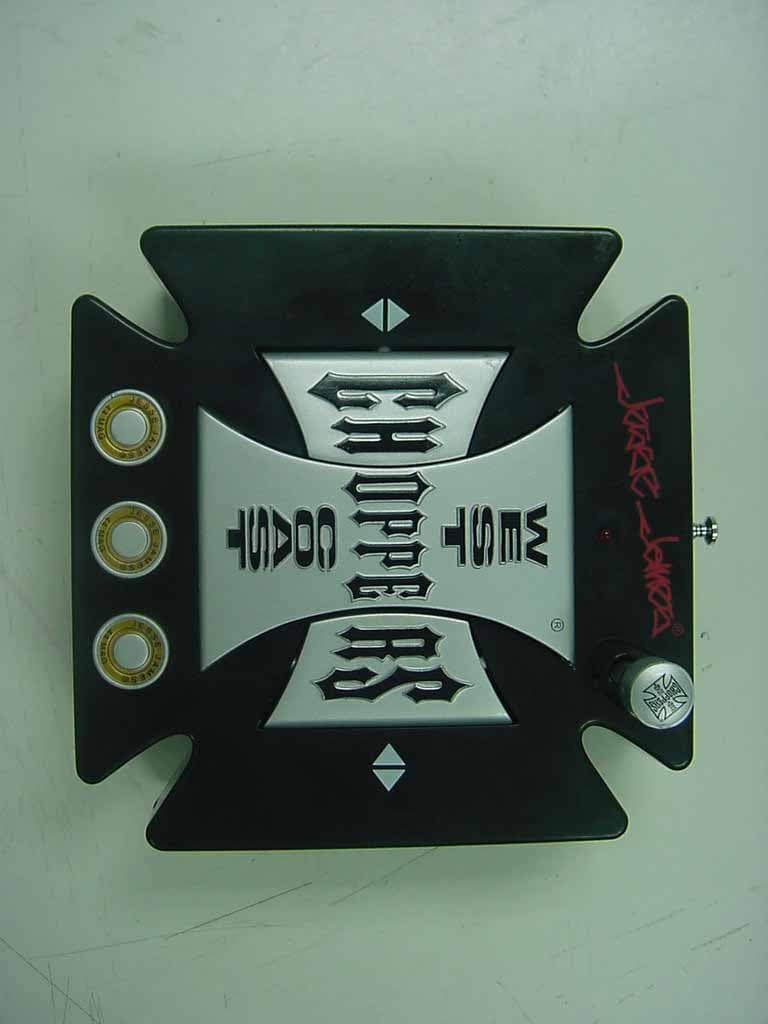 49.82-49.90 mhz wireless r/c  - tx - FCC ID QG33325T49 - Planet Toys Worldwide Limited (2)