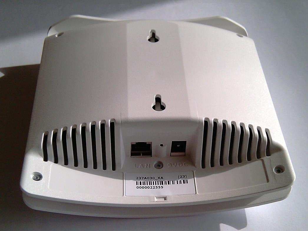 8 user 3G Access Point operating at UMTS Band 4 - FCC ID QGGIPA237C - Mavenir IPA UK Ltd (2)