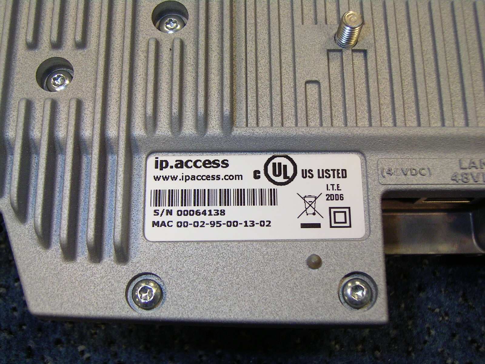 GSM 1900 picocellular basestation - FCC ID QGGKU02ZZP - Mavenir IPA UK Ltd (4)