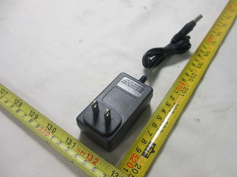 300Mbps Daul Band 802.11n Wireless Gigabit Router - FCC ID QGH-47611-WG4 - Leviton Manufacturing Co., Inc. (4)