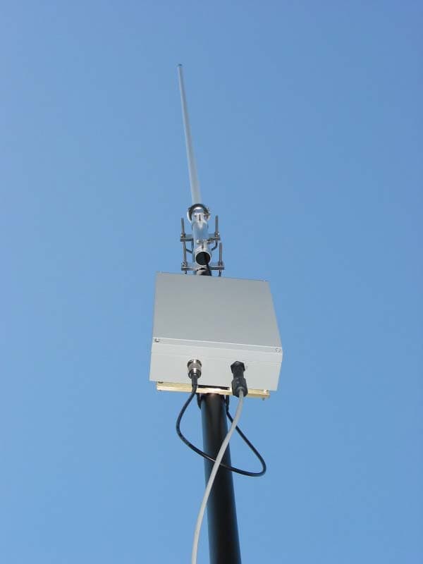 AirMAX Transceiver - FCC ID QGQ-AM241 - Malibu Networks, Inc. (4)