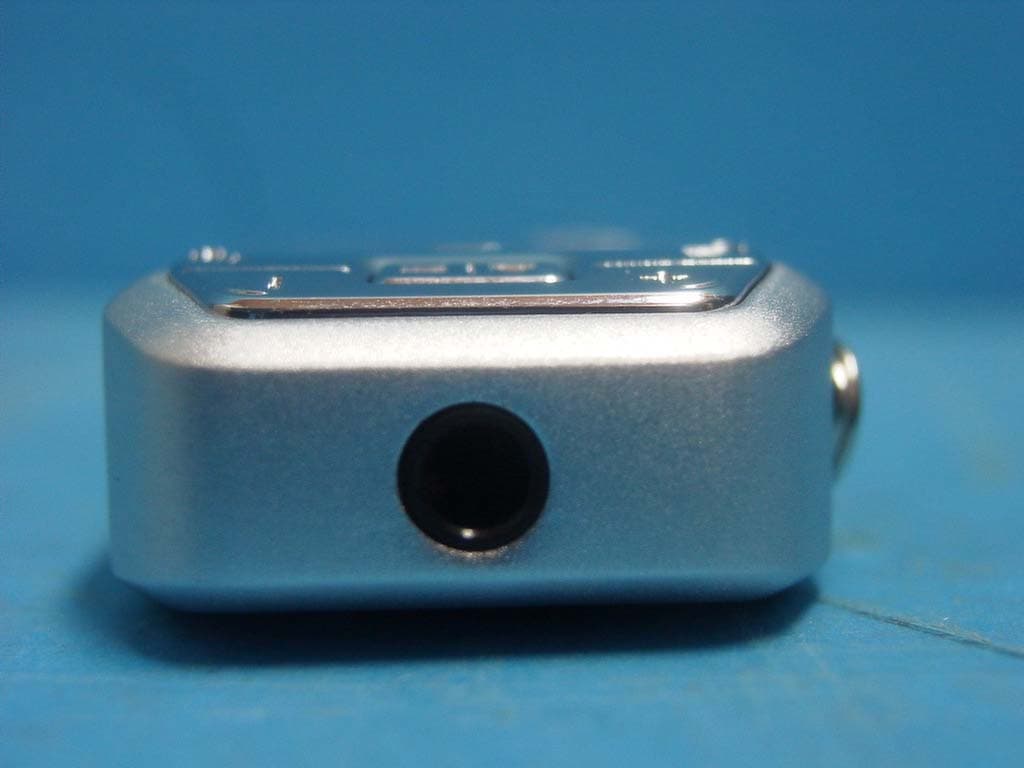 MP3 Player - FCC ID QHBCMT2003B - CM Tech Co., Ltd. (5)