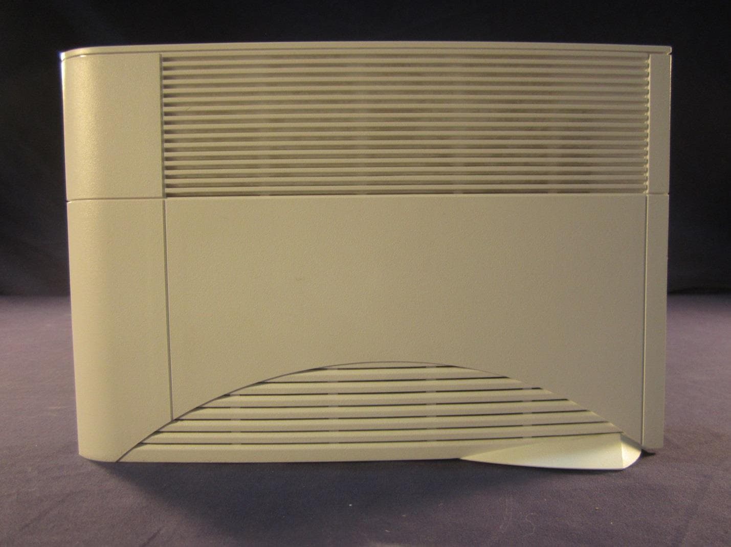 Femtocell - FCC ID QHYHUBBUBC4503-RT - CommScope Technologies LLC (3)