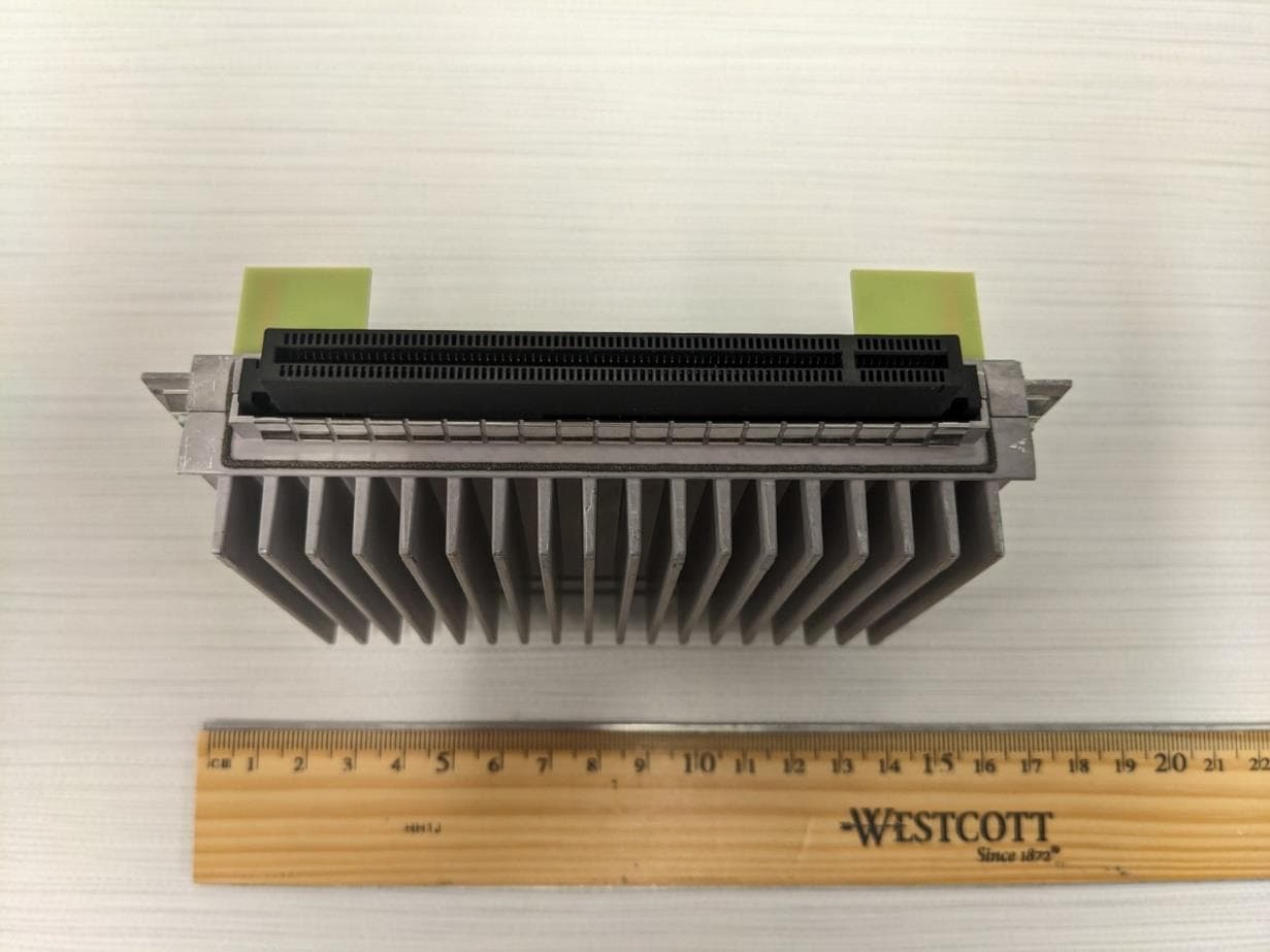 The OneCell RP5200 5G Band n77, BW, P3 rev - FCC ID QHYRPM-A5A11-N77 - CommScope Technologies LLC (4)