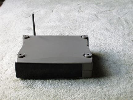 Wireless Cable Ready Gateway - FCC ID QI2-EMSG-100-CR - Robertshaw Controls Company d/b/a Invensys Home Control Systems (2)