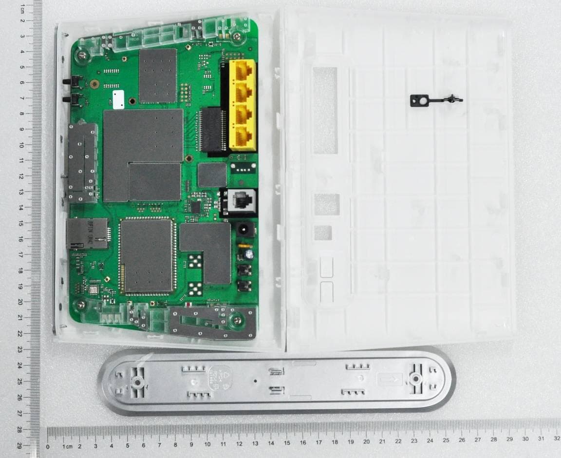 LTE Wireless Gateway - FCC ID QISB882-66 - Huawei Technologies Co.,Ltd