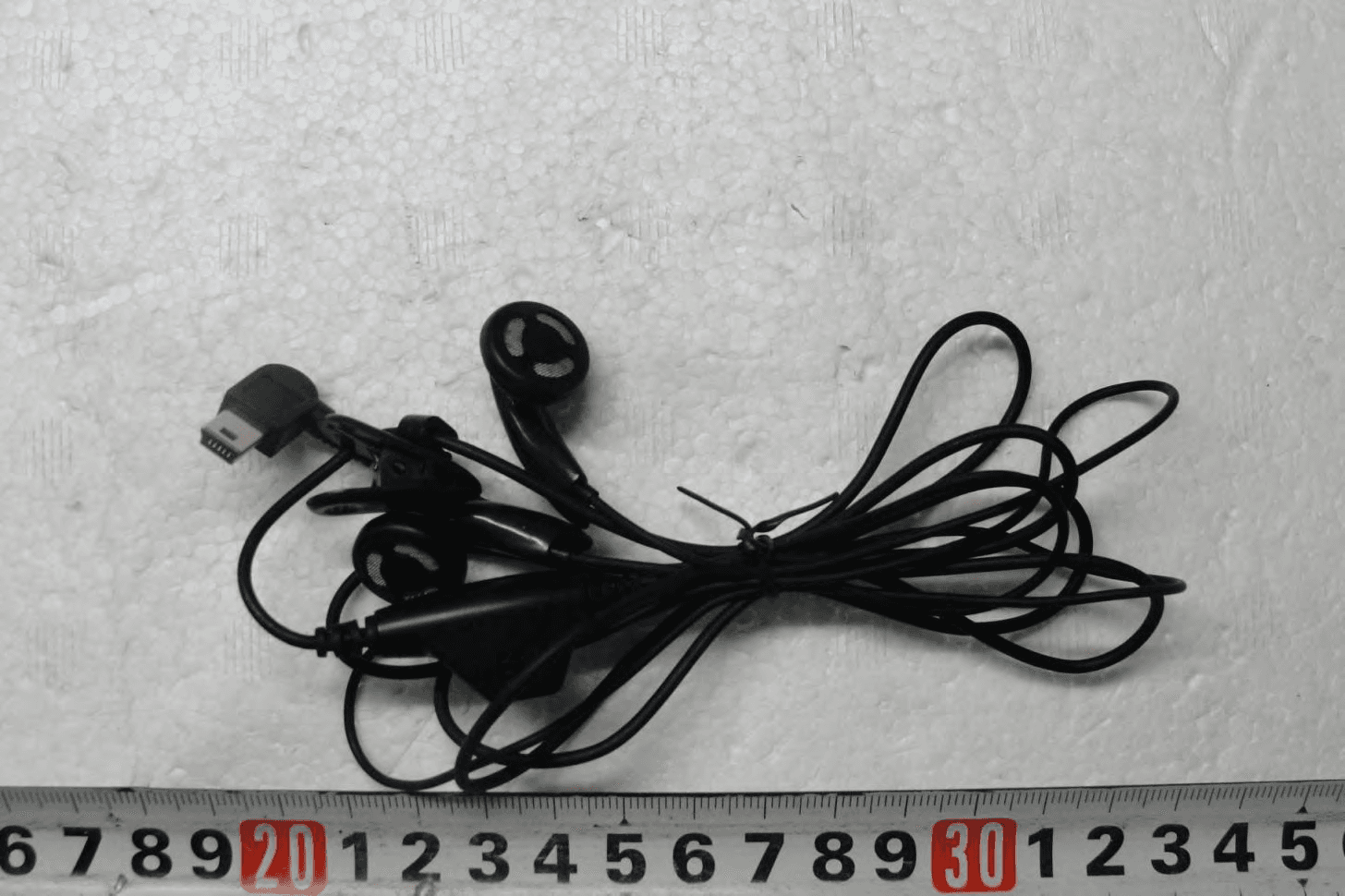 CDMA2000 DIGITAL MOBILE PHONE - FCC ID QISC8100 - Huawei Technologies Co.,Ltd (2)