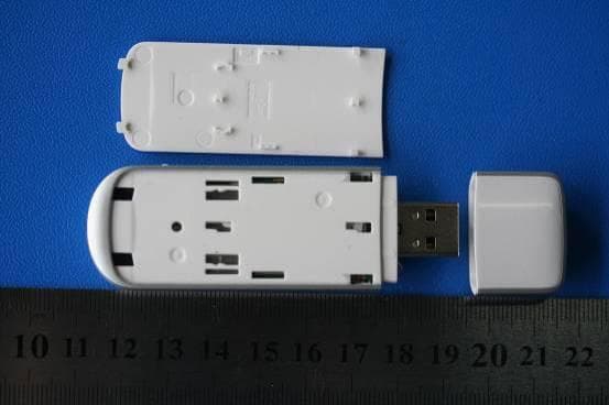 HSPA USB Stick - FCC ID QISE173LS-5 - Huawei Technologies Co.,Ltd (2)