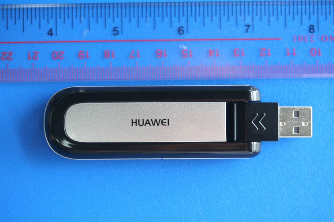 HSPA Rotatable USB Stick - FCC ID QISE1815 - Huawei Technologies Co.,Ltd (3)