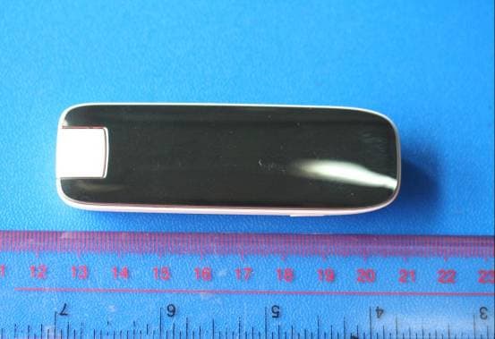 HSPA+ USB Rotator - FCC ID QISE367U-8 - Huawei Technologies Co.,Ltd (2)